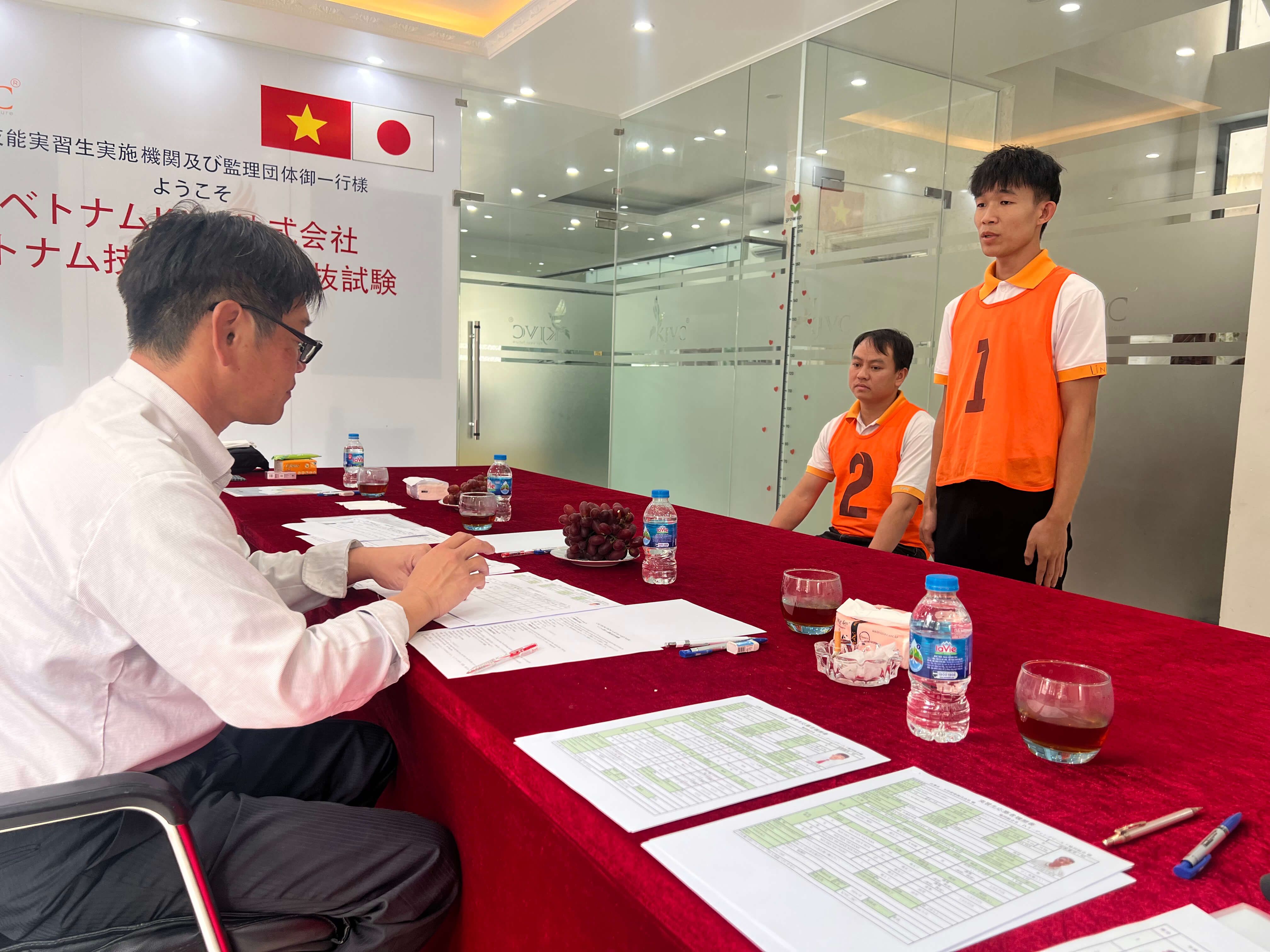TUYỂN 3 NAM BUỘC THÉP ĐI NHẬT BẢN