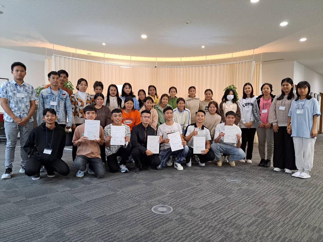Tuyển dụng 5 Nhân viên hỗ trợ kỹ năng đặc định người Việt Nam